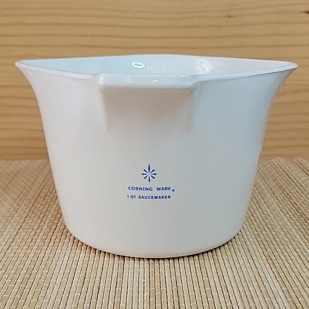 Vintage Corning Ware Blue CornFlower 1qt Saucemaker